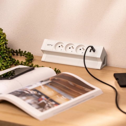 Gniazdo meblowe Basco z mocowaniem USB A+C, kabel 1,5m - białe