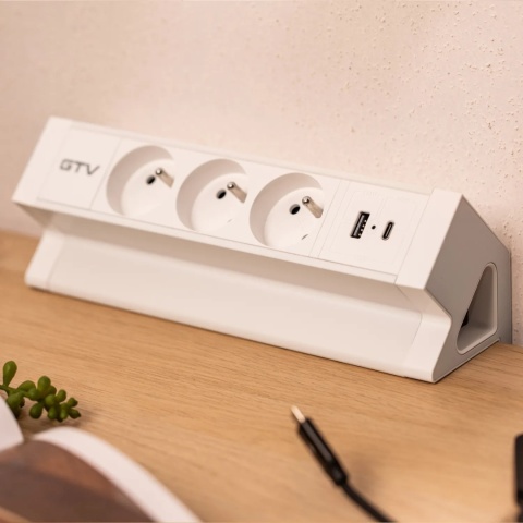 Gniazdo meblowe Basco z mocowaniem USB A+C, kabel 1,5m - białe
