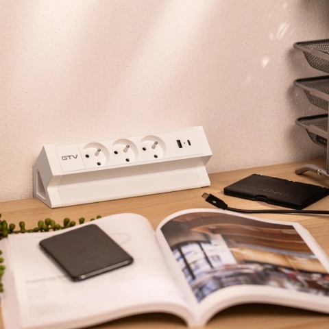 Gniazdo meblowe Basco z mocowaniem USB A+C, kabel 1,5m - białe