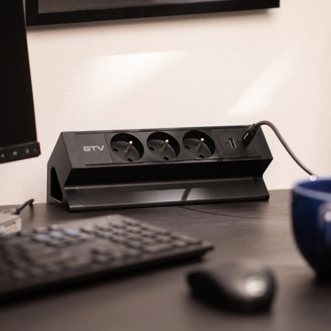 Gniazdo meblowe Basco z mocowaniem USB A+C, kabel 1,5m - czarne