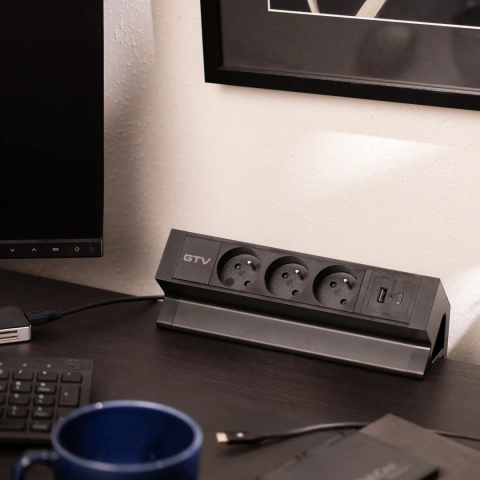 Gniazdo meblowe Basco z mocowaniem USB A+C, kabel 1,5m - czarne