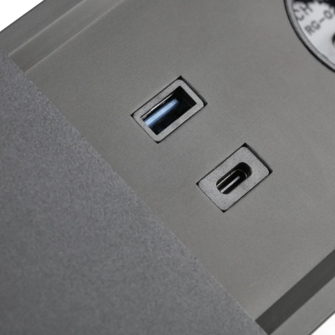 Gniazdo meblowe PRESTINO wpuszczane w blat GTV czarne