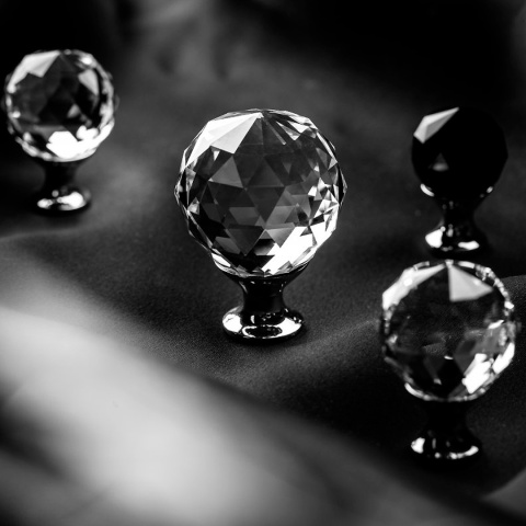 Uchwyt gałka meblowa CRPA 30mm chrom, biały kryształ GTV