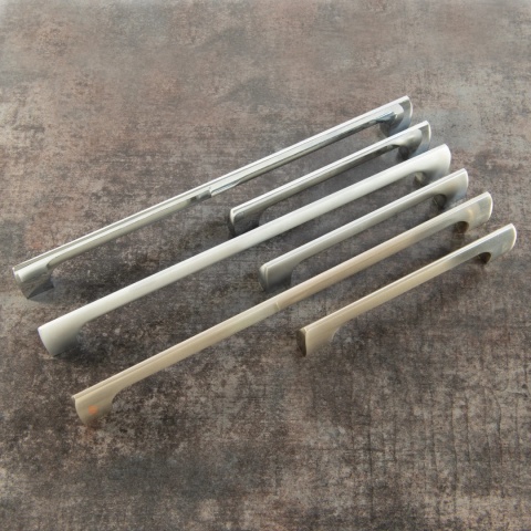 Uchwyt meblowy do szafek LCK-167 rozstaw 128mm Mat LEBA