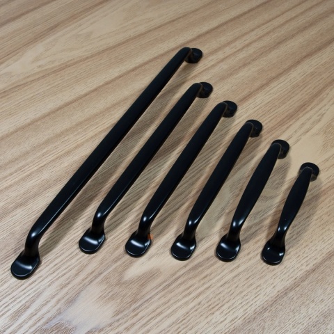 Uchwyt meblowy do szafek LCK-69 rozstaw 224mm Czarny LEBA