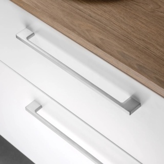 Uchwyt meblowy do szafek Montreal rozstaw 160mm Nikiel satynowy EMUCA - 20 Sztuk