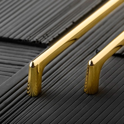 Uchwyt meblowy do szafek Octavio rozstaw 160mm Mosiądz GTV