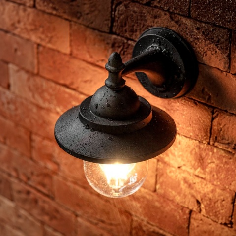 Kinkiet ogrodowy Czarny z serii Toskana E27 GTV