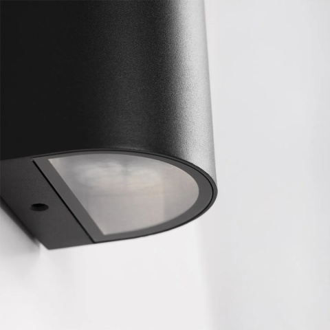 Klasyczny kinkiet elewacyjny, na dwie żarówki K-8209 z serii PRIMA