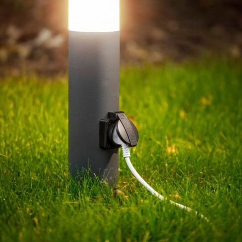 Lampa ogrodowa stojąca słupek 80cm z gniazdem CORTA grafit GTV