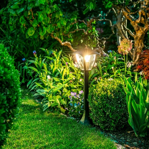 Lampa ogrodowa stojąca słupek MARINA czarny GTV