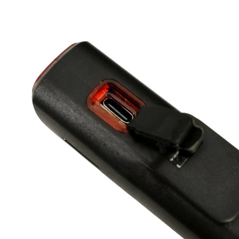 Lampka rowerowa LED tylna akumulatorowa 30 lm IP65 Bemko